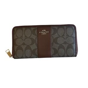 Coach Women’s Accordion Zip Wallet Signature Canvas Brown Y2K Quiet Luxury